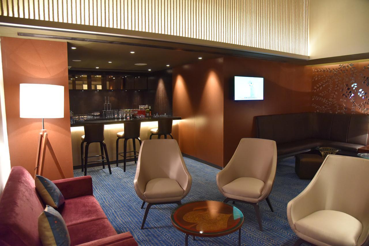 Grand Mercure Mysore - An Accor Brand Екстериор снимка The lounge at the airport